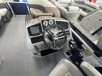 2026 Sylvan MIRAGE 8520 CRS - Photo 29