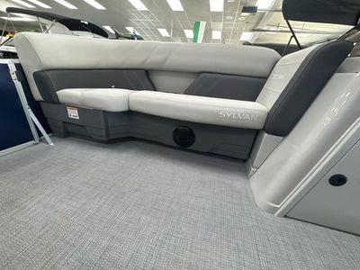 2026 Sylvan MIRAGE 8520 CRS - Photo 27