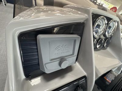 2026 Sylvan MIRAGE 8520 CRS - Photo 31