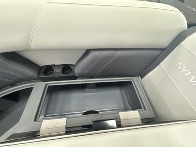 2026 Sylvan MIRAGE 8520 CRS - Photo 12
