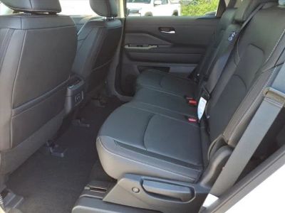 2026 Nissan Pathfinder — detail view