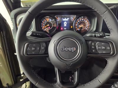 2026 Jeep Wrangler — photo 11 view