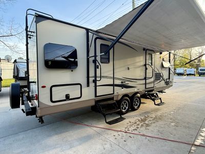 2018 Forest River Rockwood Ultra Lite - Photo 3