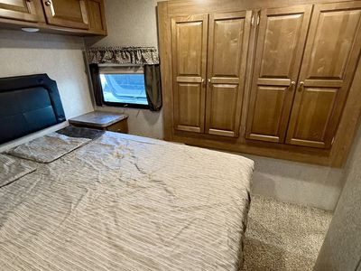 2018 Forest River Rockwood Ultra Lite - Photo 19