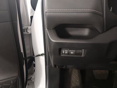 2024 Toyota RAV4 - Photo 13