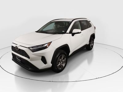 2024 Toyota RAV4 - Photo 3