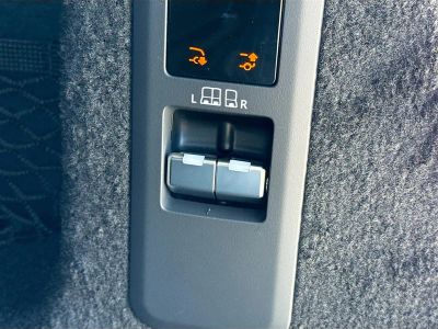 2026 Land Rover Range Rover Sport — photo 12 view