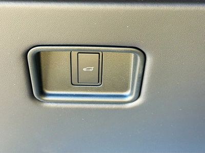 2026 Land Rover Range Rover Sport — photo 35 view
