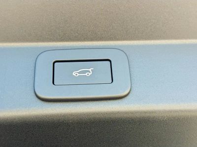 2026 Land Rover Range Rover Sport — photo 13 view