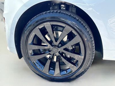 2026 Land Rover Range Rover Sport — photo 41 view