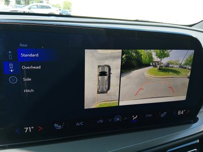 2026 Chevrolet Traverse — photo 17 view