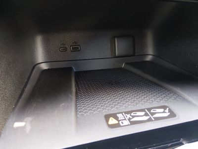 2026 Chevrolet Traverse — photo 21 view