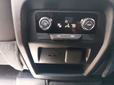 2026 Chevrolet Traverse — photo 23 view