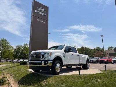 2022 Ford F-350SD - Photo 1