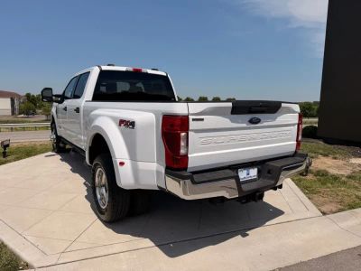 2022 Ford F-350SD - Photo 3