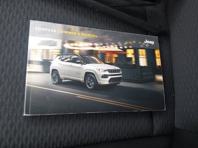 2024 Jeep Compass — photo 16 view
