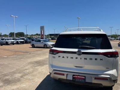 2024 Nissan Pathfinder - Photo 3