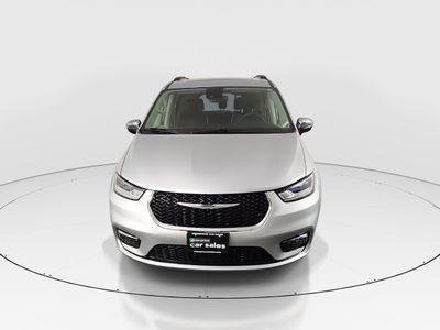 2023 Chrysler Pacifica — side profile view