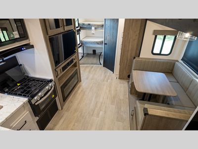 2026 Forest River RV Solaire - Photo 38