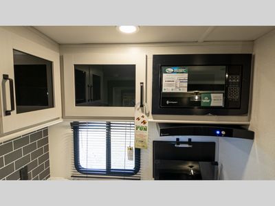 2026 Forest River RV Solaire - Photo 31