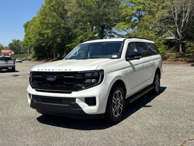 2026 Ford Expedition Max - Photo 3