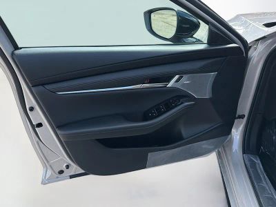 2026 Mazda Mazda3 Hatchback — photo 20 view