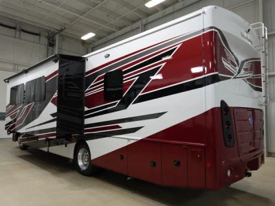 2026 Holiday Rambler Vacationer - Photo 4