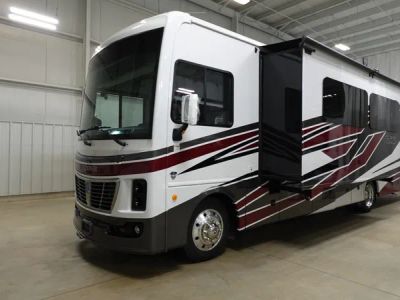 2026 Holiday Rambler Vacationer - Photo 2