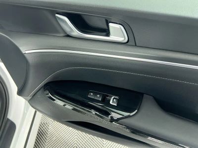 2026 Kia K5 — photo 30 view