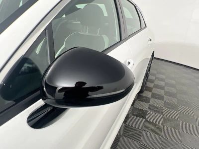 2026 Kia K5 — photo 12 view