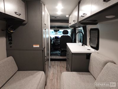 2026 Thor Motor Coach Tellaro Sport - Photo 6