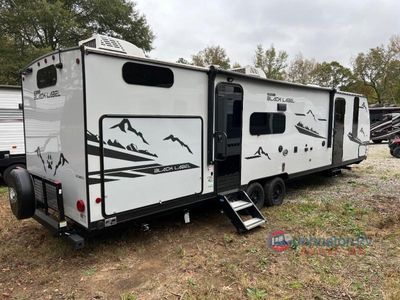 2024 Forest River RV Cherokee Grey Wolf Black Label - Photo 6