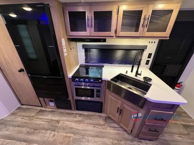 2024 Forest River RV Cherokee Grey Wolf Black Label - Photo 12