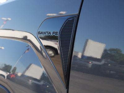 2025 Hyundai Santa Fe — photo 15 view