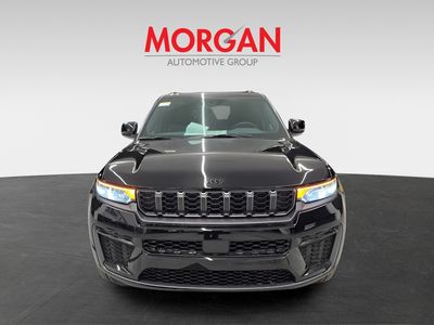 2026 Jeep Grand Cherokee - Photo 3