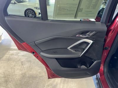 2025 BMW X2 — photo 16 view