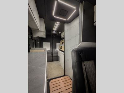 2026 Grand Design Lineage Series VT - Photo 5