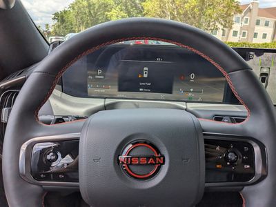 2025 Nissan Armada - Photo 25