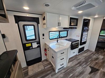 2026 Jayco Jay Flight SLX - Photo 32