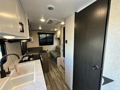2026 Jayco Jay Flight SLX - Photo 11