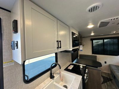 2026 Jayco Jay Flight SLX - Photo 12