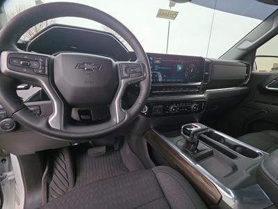 2023 Chevrolet Silverado 1500 — photo 12 view
