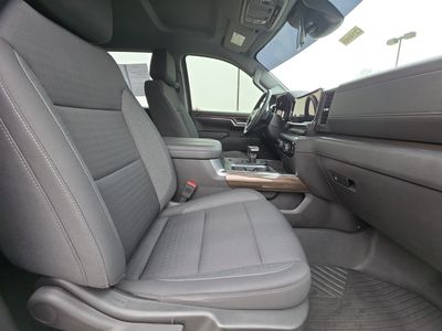 2023 Chevrolet Silverado 1500 — photo 15 view