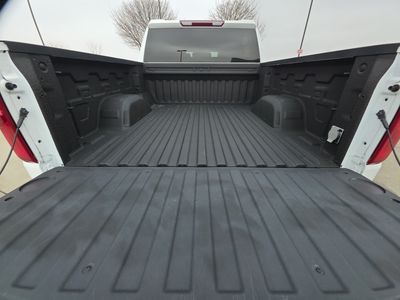 2023 Chevrolet Silverado 1500 — photo 17 view