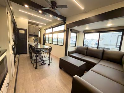 2026 Forest River RV Cherokee Arctic Wolf - Photo 60