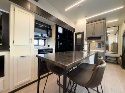 2026 Forest River RV Cherokee Arctic Wolf - Photo 63