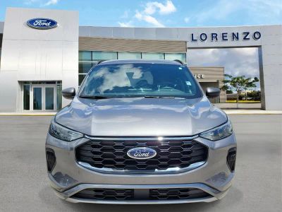 2024 Ford Escape — side profile view