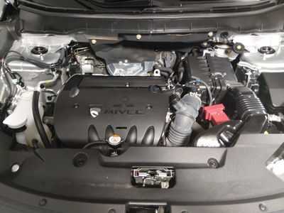 2025 Mitsubishi Outlander Sport — photo 9 view