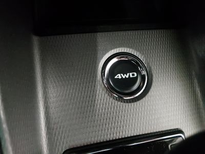 2025 Mitsubishi Outlander Sport — photo 17 view