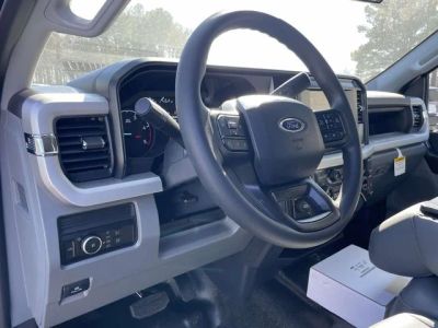 2026 Ford F-450SD - Photo 16